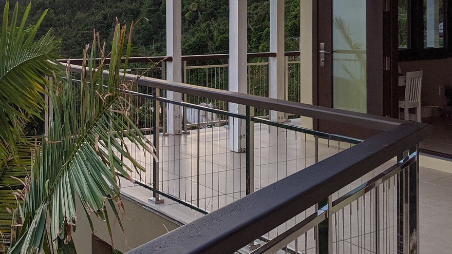 Prefabricated custom outside vertical wire rail.